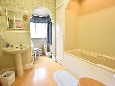 Picture 18